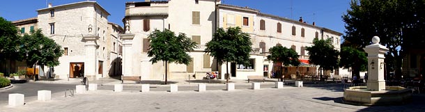 place d'aramon