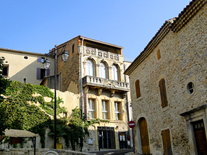 monument de laudun