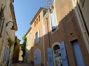 lane of saint quentin la poterie