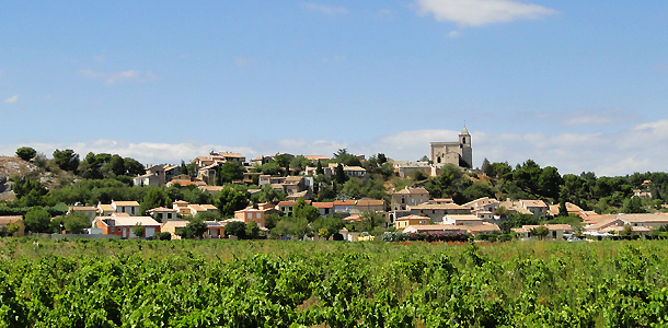 village de rochefort du gard